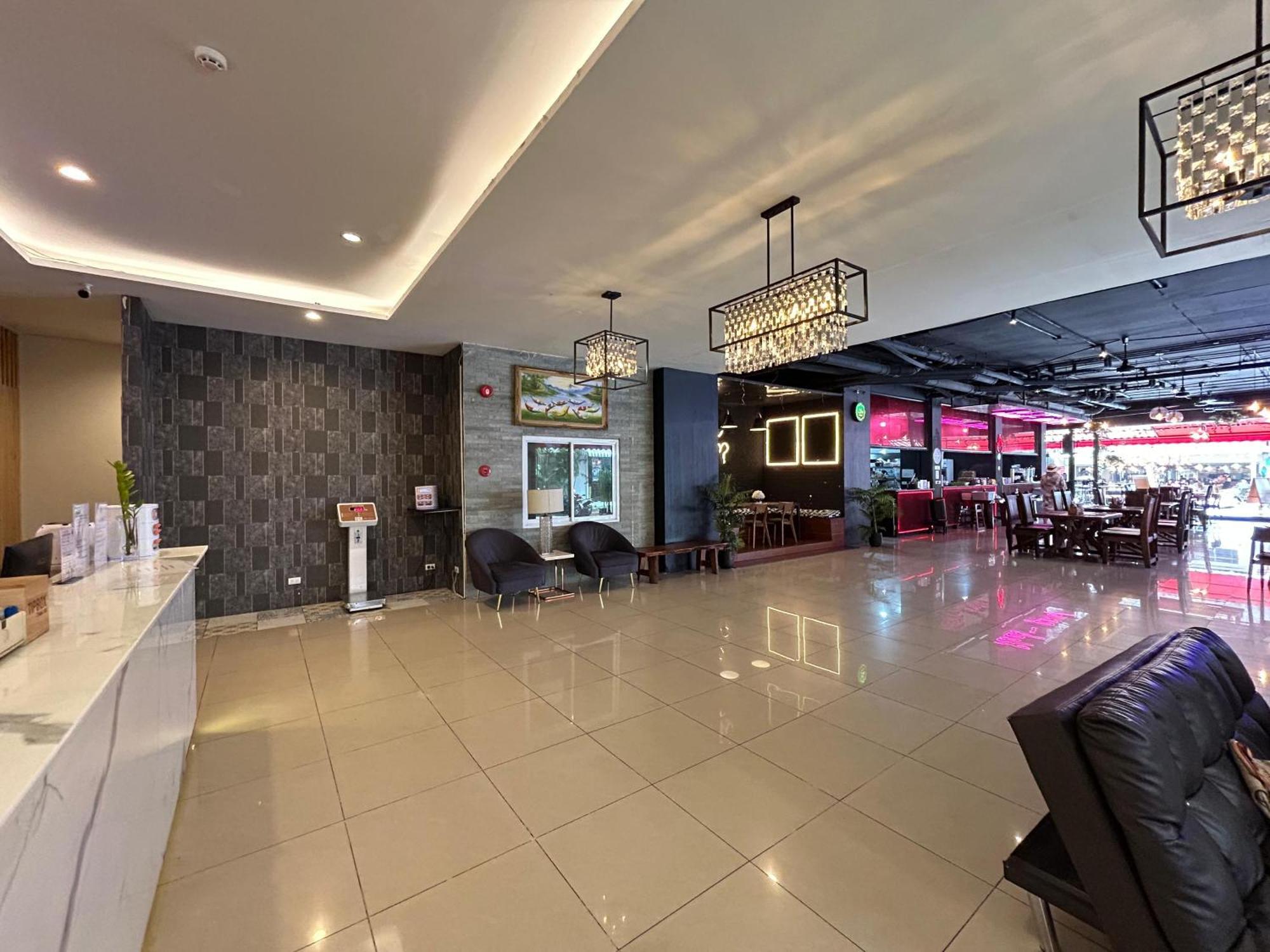 Отель Cocoon Apk & Patong